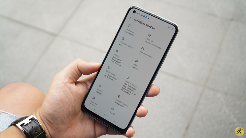 Realme 8 Pro sở hữu thông số cấu hình khá ngon trong phân khúc dưới 9 triệu đồng.