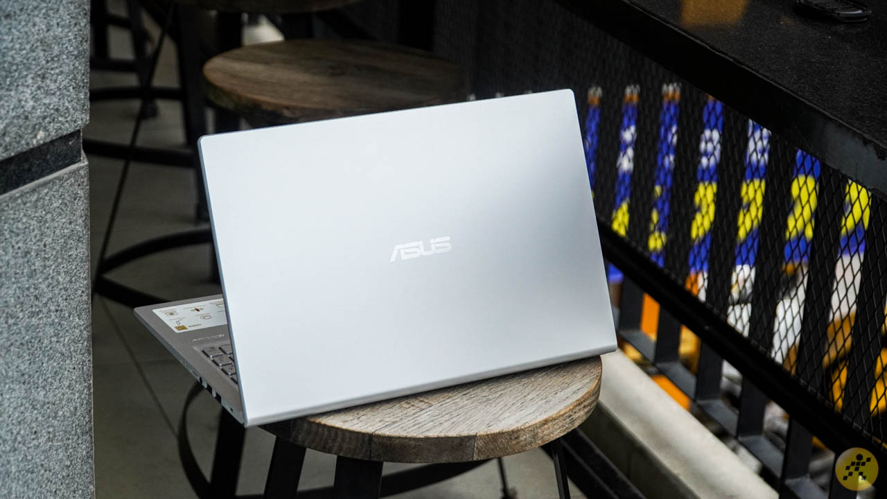 ASUS VivoBook X515EP sở hữu thiết kế đơn giản