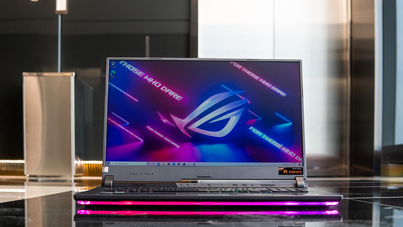 ROG Strix G17 (2021) là một sự lựa chọn không thể nào bỏ qua nếu bạn thích laptop gaming không quá hầm hố ROG Strix G17 (2021) là một sự lựa chọn không thể nào bỏ qua nếu bạn thích laptop gaming không quá hầm hố