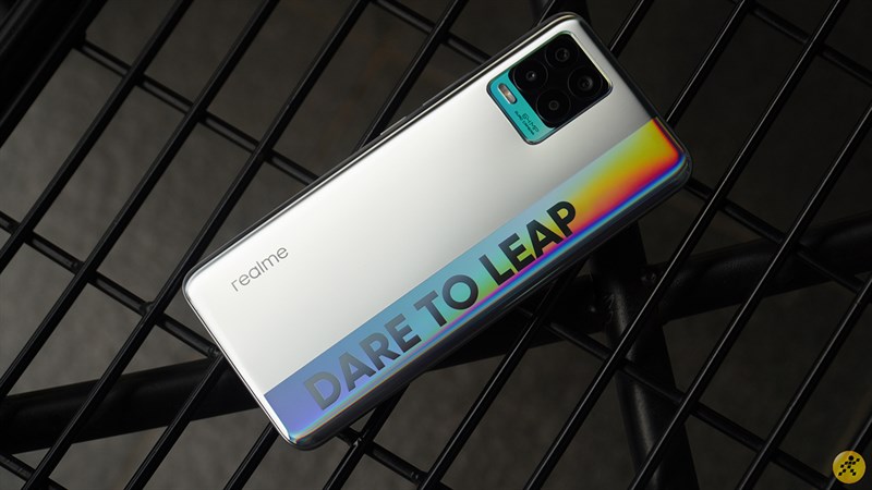 Thiết kế tổng thể của Realme 8 Thiết kế tổng thể của Realme 8