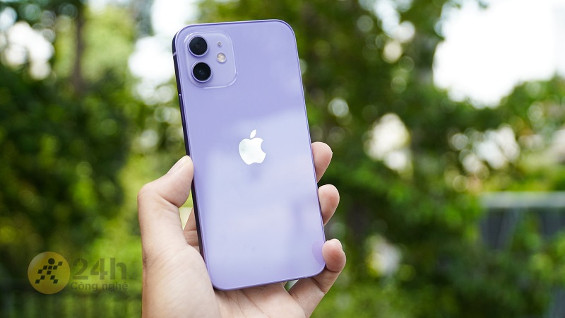 iPhone 12 iPhone 12