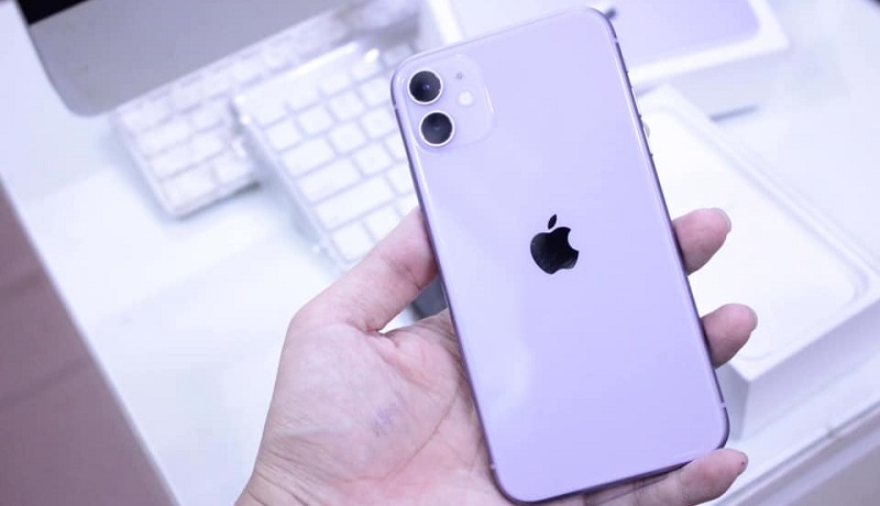 iPhone 11 iPhone 11