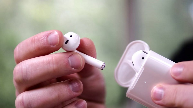 Apple AirPods 2 Apple AirPods 2
