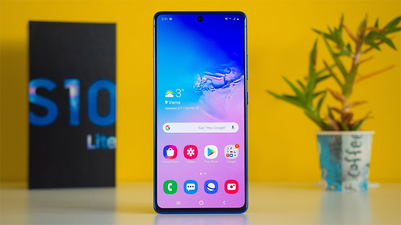 Galaxy S10 Lite giảm siêu sốc 6 triệu, giao thần tốc trong 1 tiếng