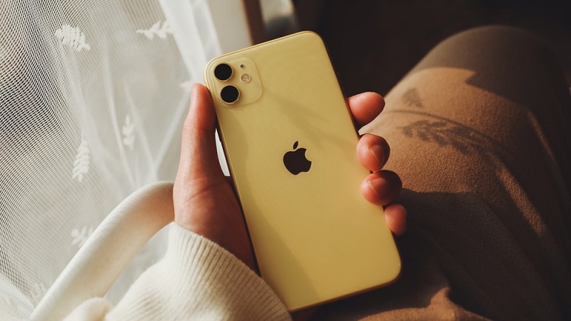 iPhone 11 iPhone 11