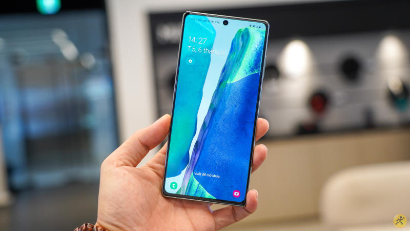 Galaxy Note 20, Note 20 Ultra hàng đổi trả tại Thế Giới Di Động giá bằng một nửa so với giá gốc, quá hời cho SamFans