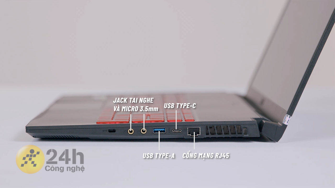 Cạnh phải của MSI GF75 Thin 10SCXR