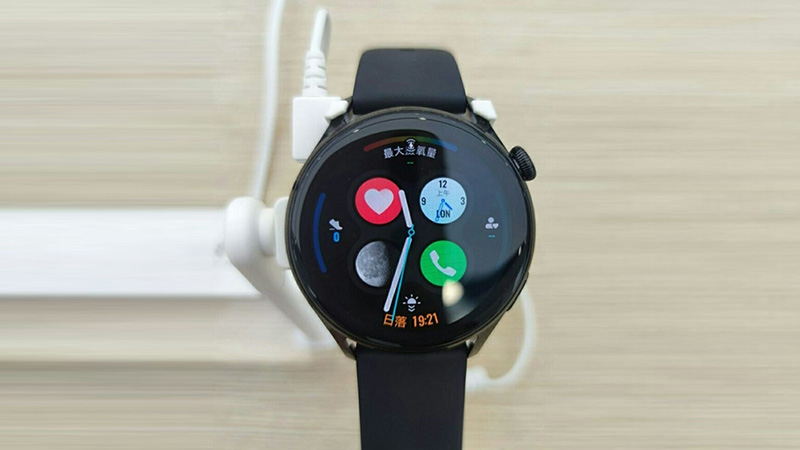 Huawei Watch 3 bị rò rỉ Huawei Watch 3 bị rò rỉ