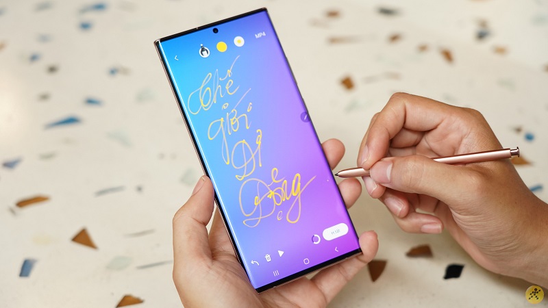 Samsung Galaxy Note 20 Ultra mặt trước