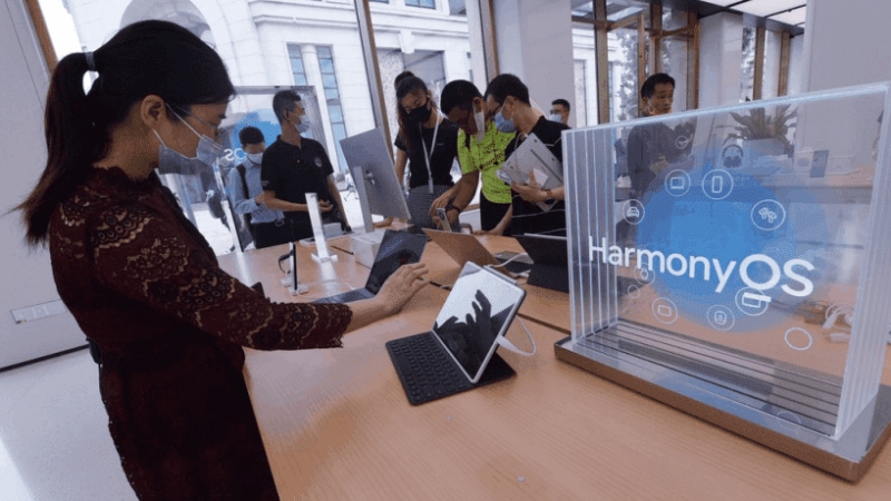 Huawei đã thu hút hơn 500.000 nhà phát triển vào hệ sinh thái HarmonyOS, hứa hẹn mang đến trải nghiệm như Android và iOS