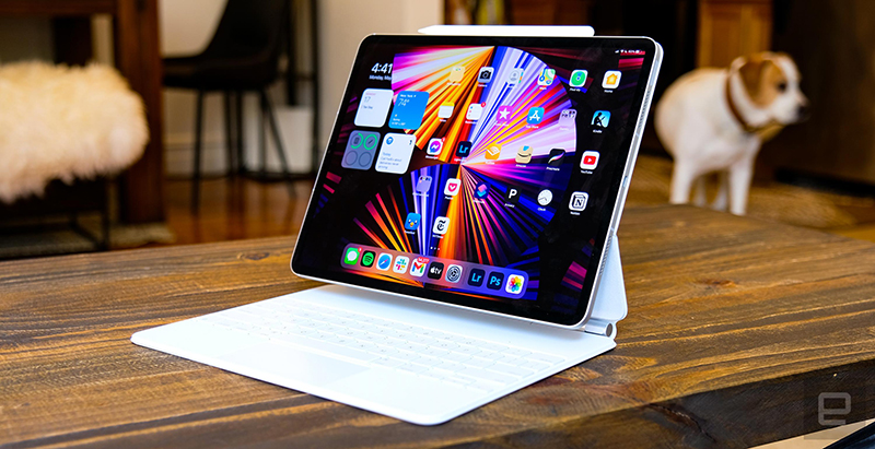 Đây là những lý do nên sở hữu iPad Pro 2021: Siêu phẩm chip M1, màn hình Mini LED, kết nối 5G và nhiều hơn thế nữa Đây là những lý do nên sở hữu iPad Pro 2021: Siêu phẩm chip M1, màn hình Mini LED, kết nối 5G và nhiều hơn thế nữa