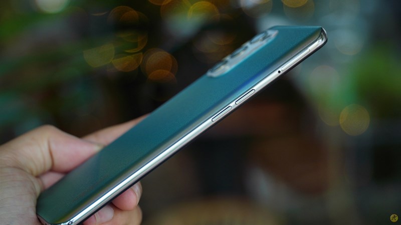 OPPO Reno5 đẹp từ mọi góc nhìn OPPO Reno5 đẹp từ mọi góc nhìn