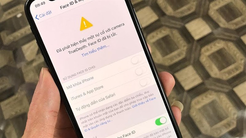 iPhone mất faceid