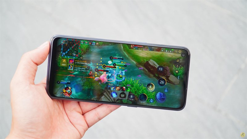 OnePlus Nord N10 5G chiến game khá OK