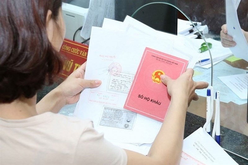 Người dân được đăng ký hộ khẩu, cư trú, tạm vắng... qua mạng từ 01/07 Người dân được đăng ký hộ khẩu, cư trú, tạm vắng... qua mạng từ 01/07