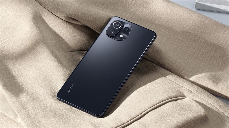 4 smartphone siêu mỏng nhẹ, có bộ nhớ trong 128GB giảm giá kịch sàn 4 smartphone siêu mỏng nhẹ, có bộ nhớ trong 128GB giảm giá kịch sàn