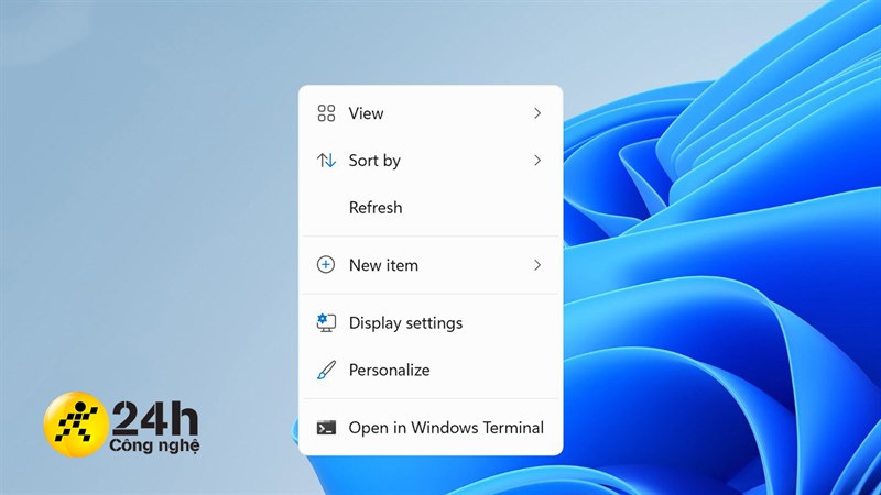 Nút refresh thần thánh đã quay trở lại trên Windows 11 Insider Preview (build build 22000.65).