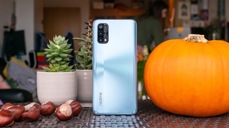 Điện thoại Realme giảm giá mừng sinh nhật