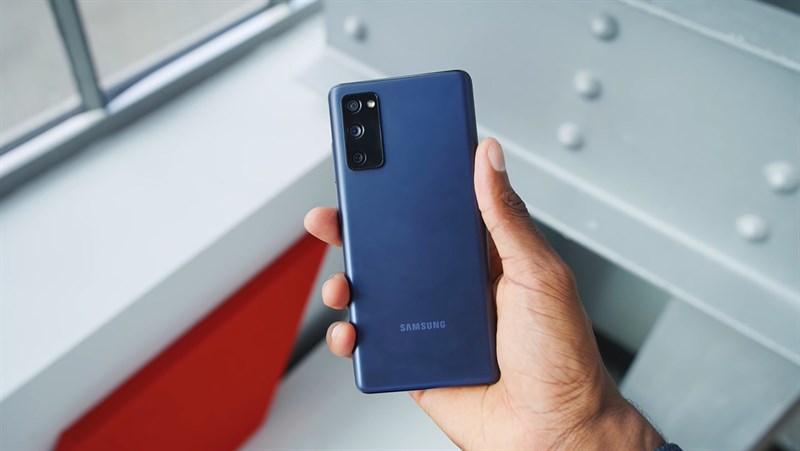 Điện thoại Samsung Galaxy S20 FE Điện thoại Samsung Galaxy S20 FE