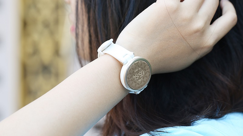 Garmin Lily