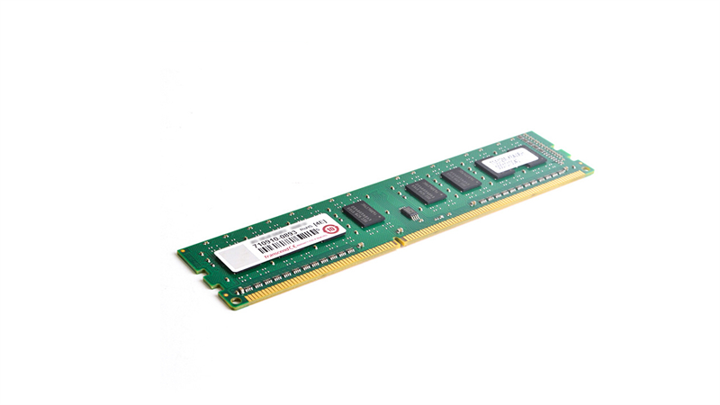DDR4 là chuẩn RAM mạnh mẽ với dung lượng cao và tiết kiệm điện năng DDR4 là chuẩn RAM mạnh mẽ với dung lượng cao và tiết kiệm điện năng