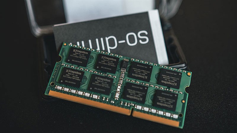 RAM là bộ phận quan trọng không thể thiếu trên laptop RAM là bộ phận quan trọng không thể thiếu trên laptop