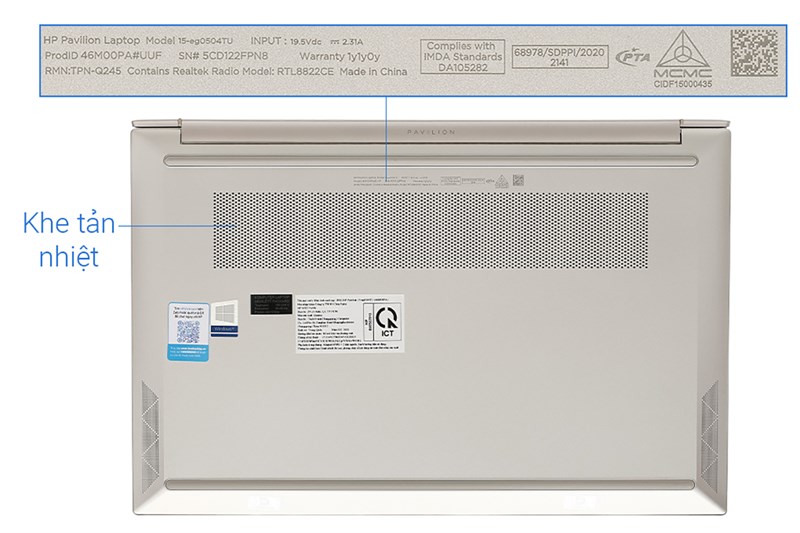 Một khe tản nhiệt khác của HP Pavilion 15 nằm ở mặt đáy. Một khe tản nhiệt khác của HP Pavilion 15 nằm ở mặt đáy.