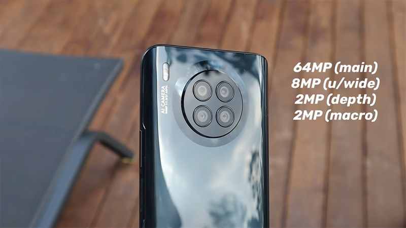 Cụm 4 camera của Huawei Nova 8i