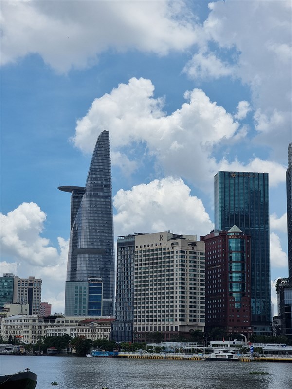 Ảnh chụp từ S21 series Ảnh chụp từ S21 series