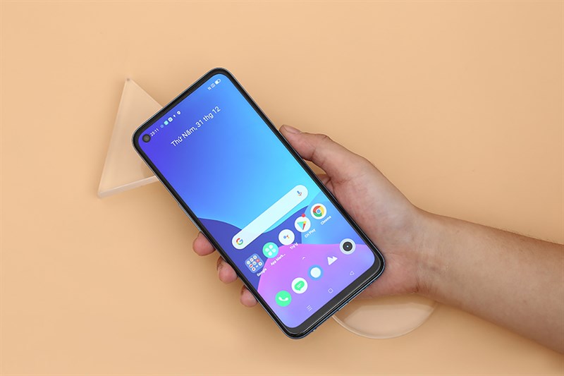 Với mức giá dưới 8 triệu, Realme 8 5G thực sự là một sự lựa chọn không thể nào bỏ qua.