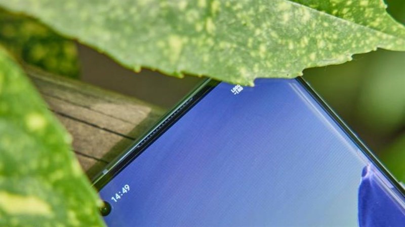 OPPO Reno6 Pro+ OPPO Reno6 Pro+