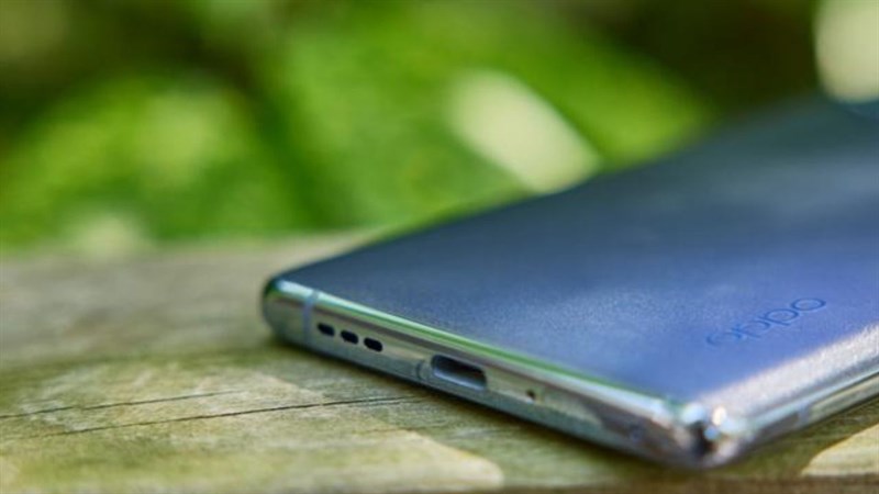 OPPO Reno6 Pro+ OPPO Reno6 Pro+