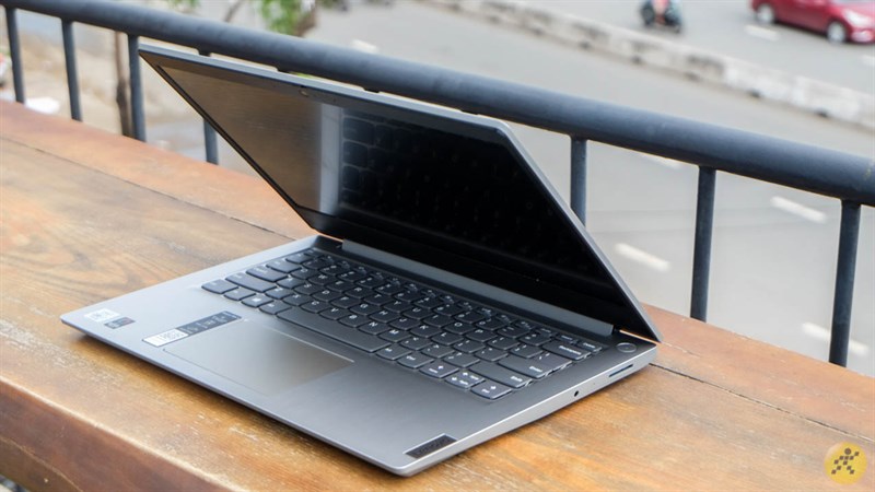 TOP 5 laptop dưới 13 triệu rẻ nhất với cấu hình khoẻ cho học sinh, sinh viên học online mùa dịch hay làm việc đều mượt mà