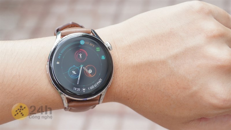 Huawei Watch 3 thực sự là một sự lựa chọn không nên bỏ qua nếu bạn yêu thích sự cổ điển của chiếc smartwatch này.