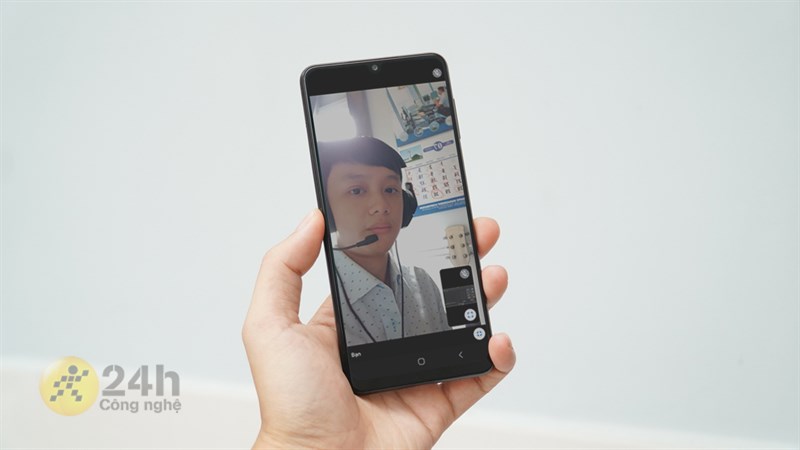 Mình đã tự tin hơn nhiều khi họp online cùng với Galaxy A22 Mình đã tự tin hơn nhiều khi họp online cùng với Galaxy A22
