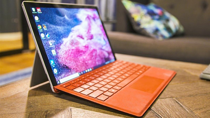 Surface Pro 7 có cấu hình nổi bật với chip Intel thế hệ thứ 10.