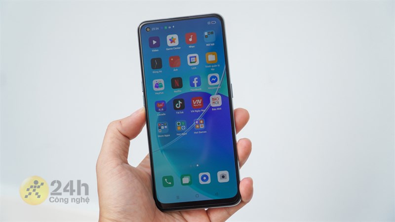 Màn hình OPPO Reno6 Z 5G có kích thước 6.4 inch cùng độ phân giải Full HD+. Màn hình OPPO Reno6 Z 5G có kích thước 6.4 inch cùng độ phân giải Full HD+.