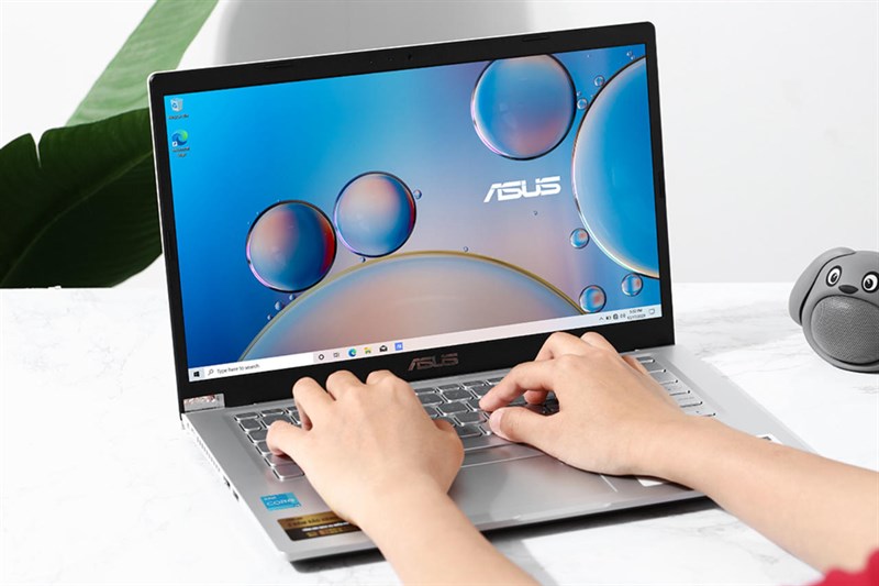 Asus Vivobook X415EA i3