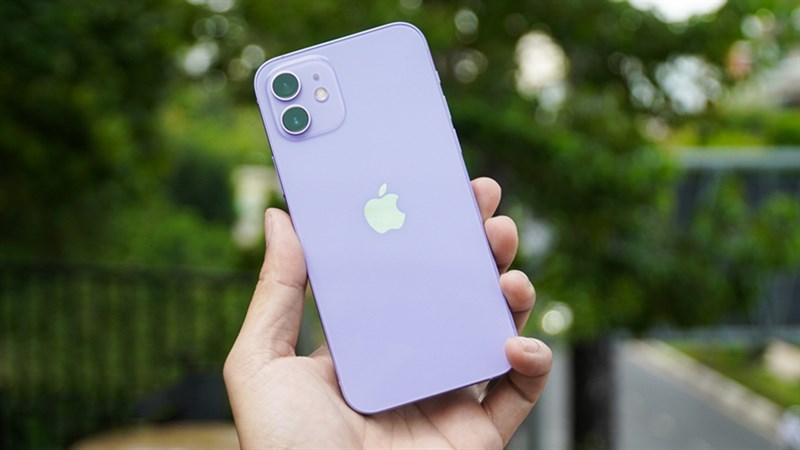 Ưu đãi mùa dịch quá hấp dẫn, iPhone 12 giảm giá tiền triệu Ưu đãi mùa dịch quá hấp dẫn, iPhone 12 giảm giá tiền triệu