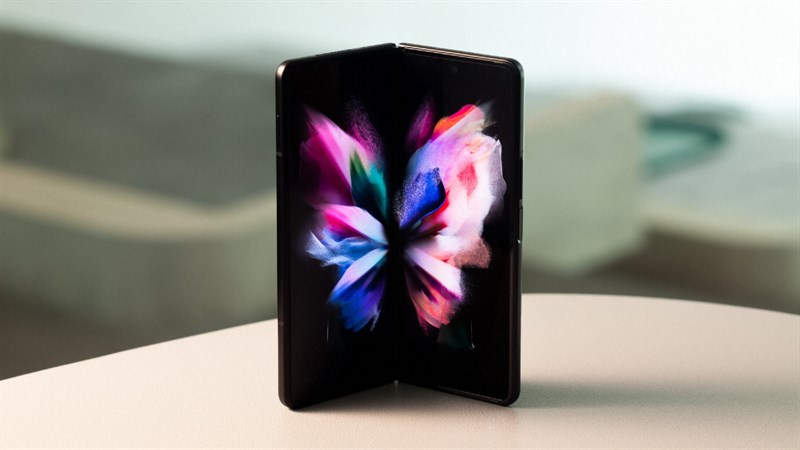 Có nên mua Galaxy Z Fold3 5G? Chiếc smartphone màn hình gập tốt nhất mà bạn có thể sở hữu, hoàn hảo từ thiết kế đến tính năng Có nên mua Galaxy Z Fold3 5G? Chiếc smartphone màn hình gập tốt nhất mà bạn có thể sở hữu, hoàn hảo từ thiết kế đến tính năng