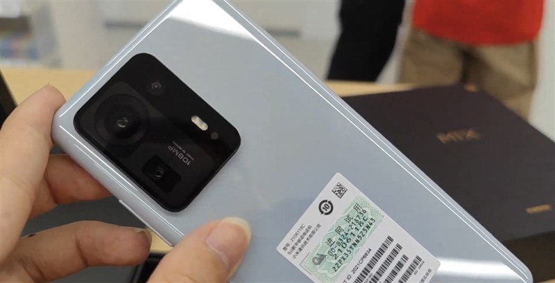 Phiên bản màu xám của Xiaomi Mi MIX 4. Nguồn: Black MOB. Phiên bản màu xám của Xiaomi Mi MIX 4. Nguồn: Black MOB.