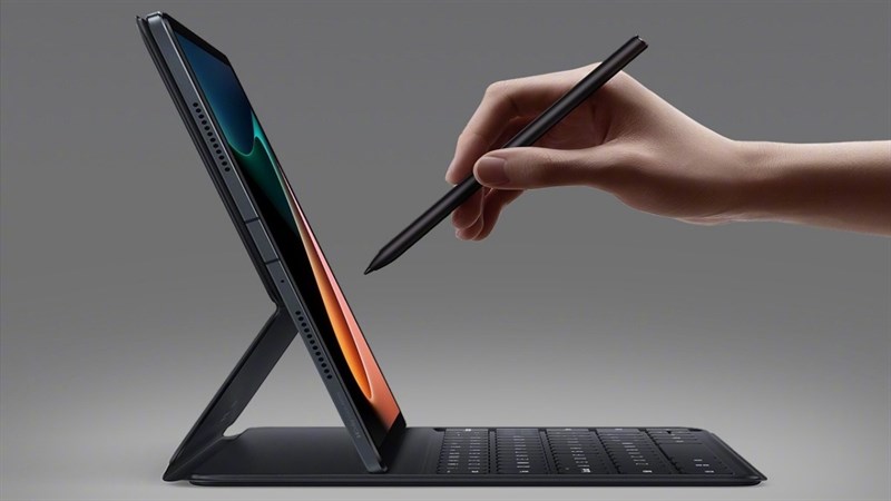 Chỉ 5 phút, Xiaomi đã đạt được doanh số 200.000 chiếc Mi Pad 5 series trong đợt mở bán đầu tiên, mong là sẽ sớm về Việt Nam
