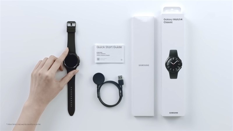 Phụ kiện bên trong hộp của Samsung Galaxy Watch4 Classic. Nguồn: Samsung. Phụ kiện bên trong hộp của Samsung Galaxy Watch4 Classic. Nguồn: Samsung.