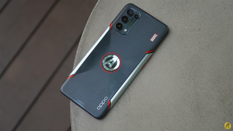 OPPO Reno5 Marvel