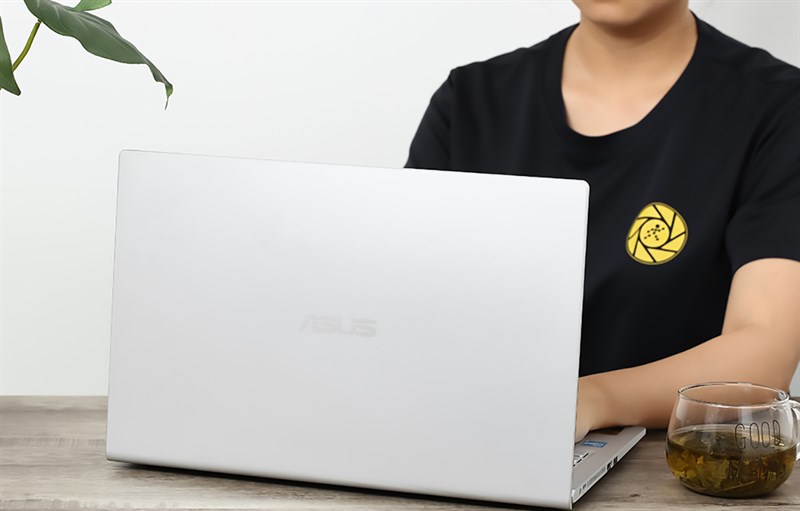 15 triệu nên mua laptop nào - Asus VivoBook X515EA i3 (BQ1415W) 15 triệu nên mua laptop nào - Asus VivoBook X515EA i3 (BQ1415W)
