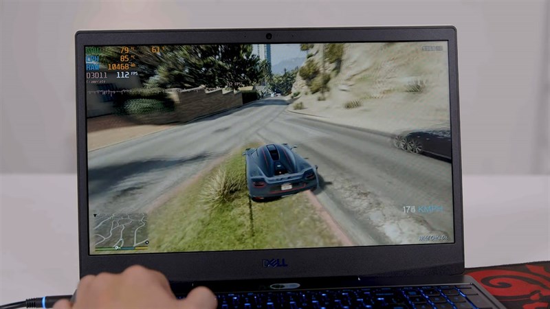 Trải nghiệm chơi GTA 5 trên Dell G3.