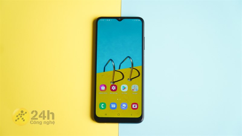 Pin của Galaxy A03s cho thời lượng sử dụng tương đối ấn tượng.