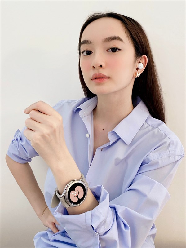 Cùng Kaity Nguyễn hiểu rõ chính mình, sống đỉnh toàn điện với Galaxy Watch 4 - vừa theo dõi tốt sức khỏe, vừa là phụ kiện thời trang