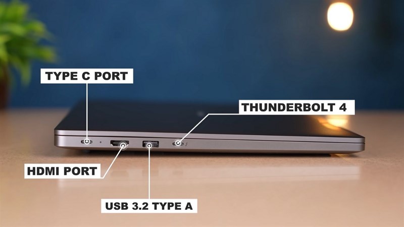 Xiaomi Mi Notebook Ultra (2021) Xiaomi Mi Notebook Ultra (2021)