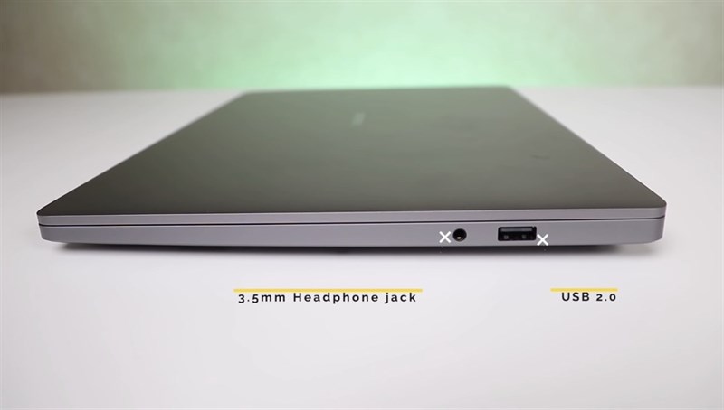 Cạnh phải của Mi Notebook Pro 2021. Nguồn: Tech Singh. Cạnh phải của Mi Notebook Pro 2021. Nguồn: Tech Singh.